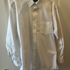 Croft & Barrow White Dress Shirt Classic Design